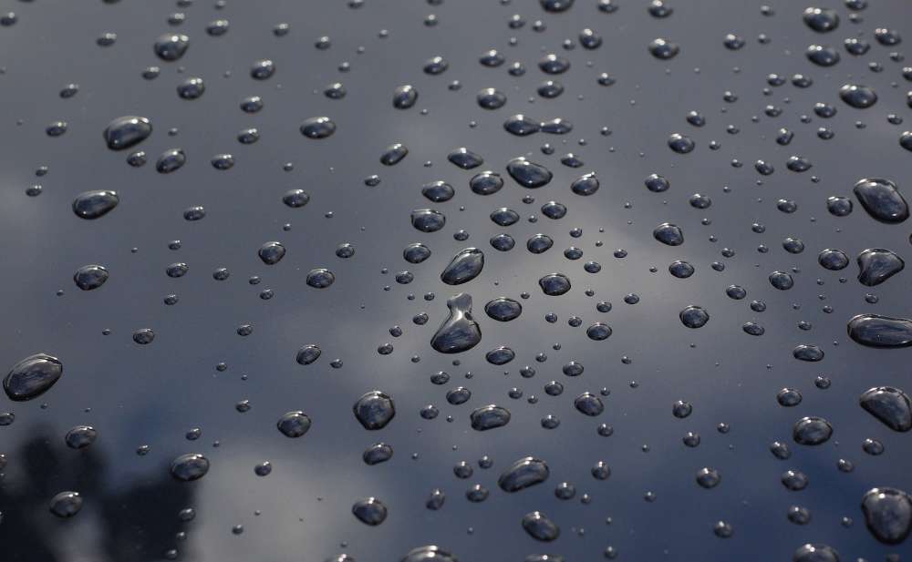 drop of water 4753866 1920